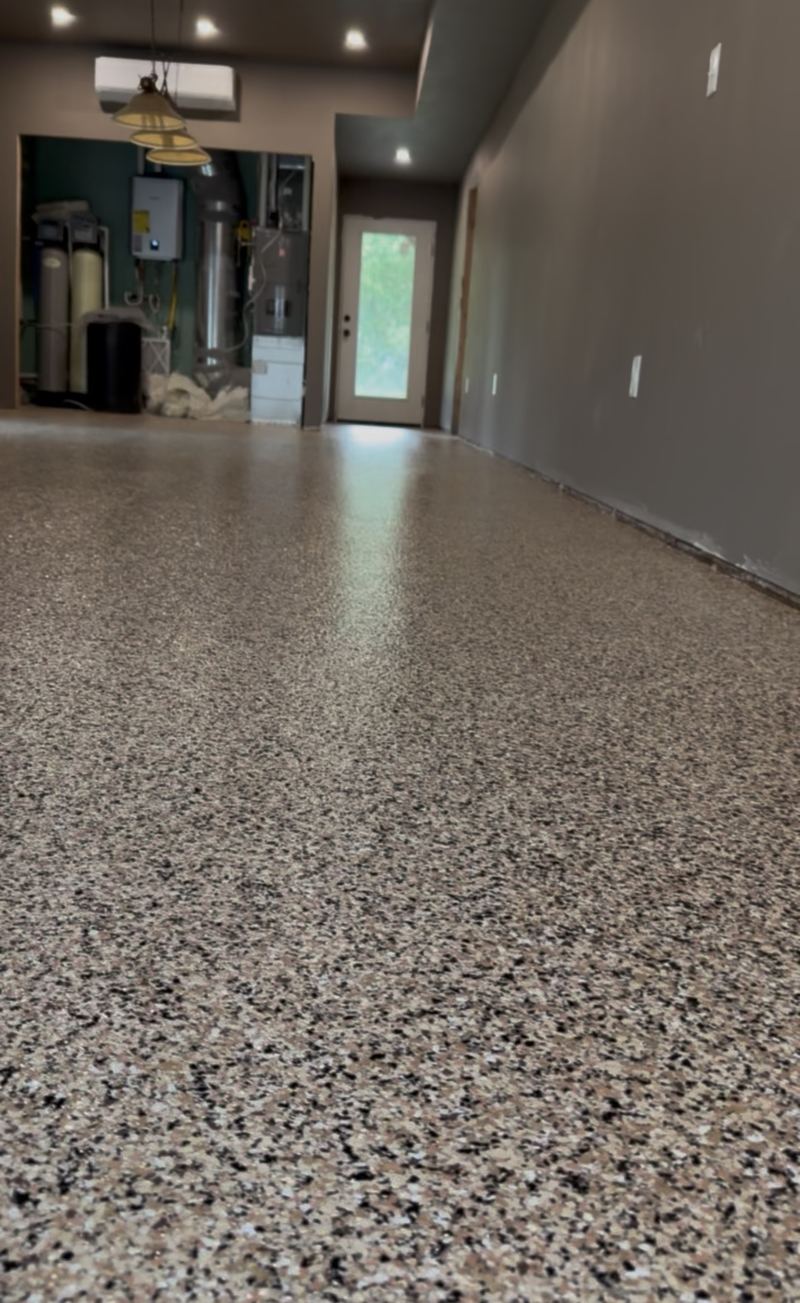 Light flake epoxy garage floor